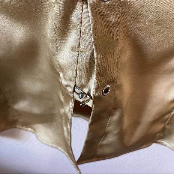 Harley-Davidson | Silky Gold Embroidered Top - Picture 2 of 7